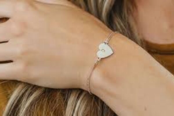 shop personalized heart bracelets